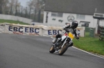 Mallory-park-Leicestershire;Mallory-park-photographs;Motorcycle-action-photographs;event-digital-images;eventdigitalimages;mallory-park;no-limits-trackday;peter-wileman-photography;trackday;trackday-digital-images;trackday-photos