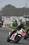 Mallory-park-Leicestershire;Mallory-park-photographs;Motorcycle-action-photographs;event-digital-images;eventdigitalimages;mallory-park;no-limits-trackday;peter-wileman-photography;trackday;trackday-digital-images;trackday-photos