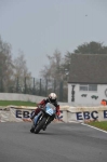 Mallory-park-Leicestershire;Mallory-park-photographs;Motorcycle-action-photographs;event-digital-images;eventdigitalimages;mallory-park;no-limits-trackday;peter-wileman-photography;trackday;trackday-digital-images;trackday-photos
