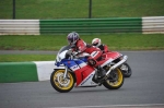 Mallory-park-Leicestershire;Mallory-park-photographs;Motorcycle-action-photographs;event-digital-images;eventdigitalimages;mallory-park;no-limits-trackday;peter-wileman-photography;trackday;trackday-digital-images;trackday-photos