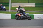 Mallory-park-Leicestershire;Mallory-park-photographs;Motorcycle-action-photographs;event-digital-images;eventdigitalimages;mallory-park;no-limits-trackday;peter-wileman-photography;trackday;trackday-digital-images;trackday-photos