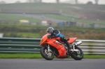 Mallory-park-Leicestershire;Mallory-park-photographs;Motorcycle-action-photographs;event-digital-images;eventdigitalimages;mallory-park;no-limits-trackday;peter-wileman-photography;trackday;trackday-digital-images;trackday-photos