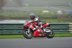 Mallory-park-Leicestershire;Mallory-park-photographs;Motorcycle-action-photographs;event-digital-images;eventdigitalimages;mallory-park;no-limits-trackday;peter-wileman-photography;trackday;trackday-digital-images;trackday-photos