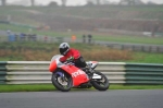 Mallory-park-Leicestershire;Mallory-park-photographs;Motorcycle-action-photographs;event-digital-images;eventdigitalimages;mallory-park;no-limits-trackday;peter-wileman-photography;trackday;trackday-digital-images;trackday-photos