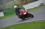 Mallory-park-Leicestershire;Mallory-park-photographs;Motorcycle-action-photographs;event-digital-images;eventdigitalimages;mallory-park;no-limits-trackday;peter-wileman-photography;trackday;trackday-digital-images;trackday-photos