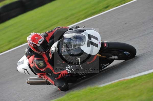 Motorcycle action photographs;Trackday digital images;cadwell;cadwell park photographs;event digital images;eventdigitalimages;motor racing louth lincolnshire;no limits trackdays;peter wileman photography;trackday;trackday photos