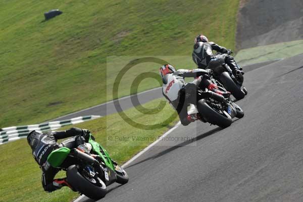 Motorcycle action photographs;Trackday digital images;cadwell;cadwell park photographs;event digital images;eventdigitalimages;motor racing louth lincolnshire;no limits trackdays;peter wileman photography;trackday;trackday photos