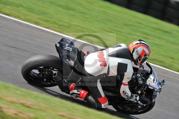Motorcycle action photographs;Trackday digital images;cadwell;cadwell park photographs;event digital images;eventdigitalimages;motor racing louth lincolnshire;no limits trackdays;peter wileman photography;trackday;trackday photos
