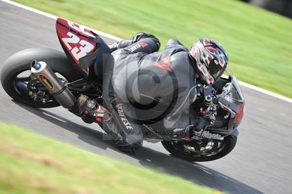 Motorcycle action photographs;Trackday digital images;cadwell;cadwell park photographs;event digital images;eventdigitalimages;motor racing louth lincolnshire;no limits trackdays;peter wileman photography;trackday;trackday photos