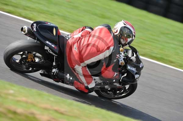 Motorcycle action photographs;Trackday digital images;cadwell;cadwell park photographs;event digital images;eventdigitalimages;motor racing louth lincolnshire;no limits trackdays;peter wileman photography;trackday;trackday photos