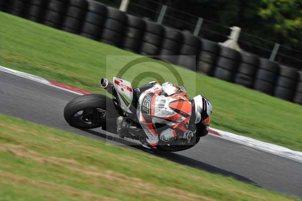 Motorcycle action photographs;Trackday digital images;cadwell;cadwell park photographs;event digital images;eventdigitalimages;motor racing louth lincolnshire;no limits trackdays;peter wileman photography;trackday;trackday photos