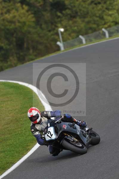 Motorcycle action photographs;Trackday digital images;cadwell;cadwell park photographs;event digital images;eventdigitalimages;motor racing louth lincolnshire;no limits trackdays;peter wileman photography;trackday;trackday photos
