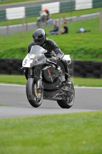Motorcycle action photographs;Trackday digital images;cadwell;cadwell park photographs;event digital images;eventdigitalimages;motor racing louth lincolnshire;no limits trackdays;peter wileman photography;trackday;trackday photos