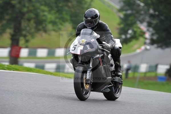 Motorcycle action photographs;Trackday digital images;cadwell;cadwell park photographs;event digital images;eventdigitalimages;motor racing louth lincolnshire;no limits trackdays;peter wileman photography;trackday;trackday photos