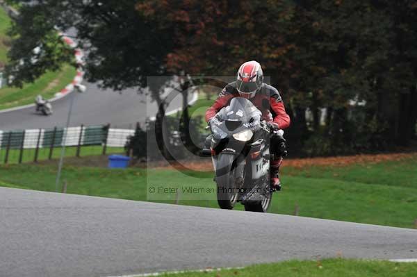 Motorcycle action photographs;Trackday digital images;cadwell;cadwell park photographs;event digital images;eventdigitalimages;motor racing louth lincolnshire;no limits trackdays;peter wileman photography;trackday;trackday photos