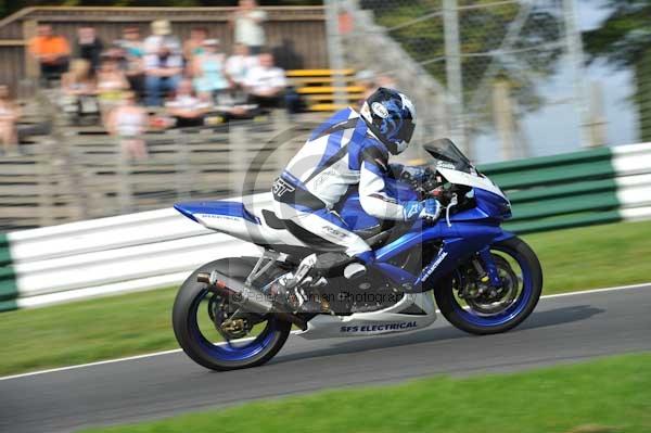 Motorcycle action photographs;Trackday digital images;cadwell;cadwell park photographs;event digital images;eventdigitalimages;motor racing louth lincolnshire;no limits trackdays;peter wileman photography;trackday;trackday photos