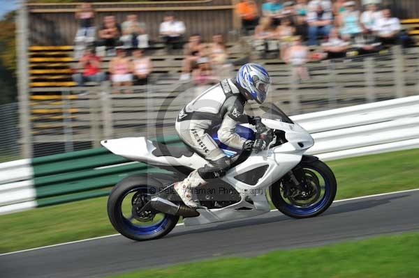 Motorcycle action photographs;Trackday digital images;cadwell;cadwell park photographs;event digital images;eventdigitalimages;motor racing louth lincolnshire;no limits trackdays;peter wileman photography;trackday;trackday photos