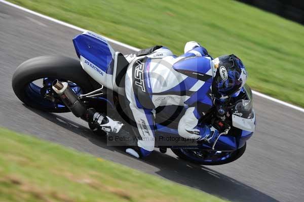 Motorcycle action photographs;Trackday digital images;cadwell;cadwell park photographs;event digital images;eventdigitalimages;motor racing louth lincolnshire;no limits trackdays;peter wileman photography;trackday;trackday photos