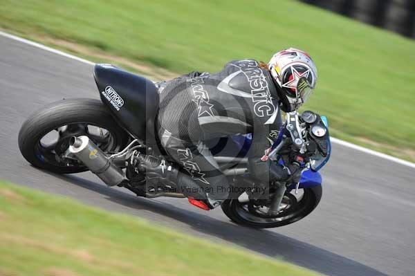 Motorcycle action photographs;Trackday digital images;cadwell;cadwell park photographs;event digital images;eventdigitalimages;motor racing louth lincolnshire;no limits trackdays;peter wileman photography;trackday;trackday photos