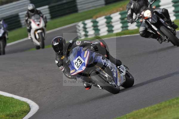 Motorcycle action photographs;Trackday digital images;cadwell;cadwell park photographs;event digital images;eventdigitalimages;motor racing louth lincolnshire;no limits trackdays;peter wileman photography;trackday;trackday photos