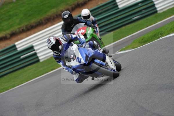 Motorcycle action photographs;Trackday digital images;cadwell;cadwell park photographs;event digital images;eventdigitalimages;motor racing louth lincolnshire;no limits trackdays;peter wileman photography;trackday;trackday photos
