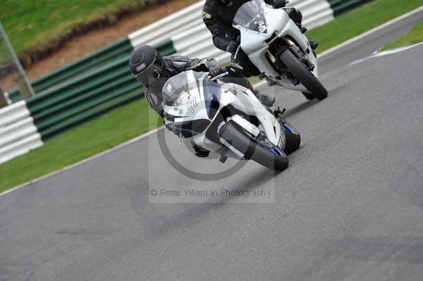 Motorcycle action photographs;Trackday digital images;cadwell;cadwell park photographs;event digital images;eventdigitalimages;motor racing louth lincolnshire;no limits trackdays;peter wileman photography;trackday;trackday photos