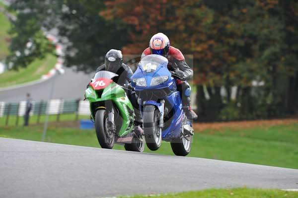 Motorcycle action photographs;Trackday digital images;cadwell;cadwell park photographs;event digital images;eventdigitalimages;motor racing louth lincolnshire;no limits trackdays;peter wileman photography;trackday;trackday photos