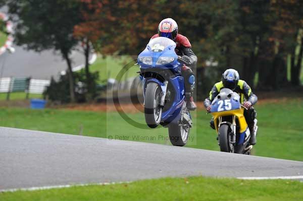 Motorcycle action photographs;Trackday digital images;cadwell;cadwell park photographs;event digital images;eventdigitalimages;motor racing louth lincolnshire;no limits trackdays;peter wileman photography;trackday;trackday photos