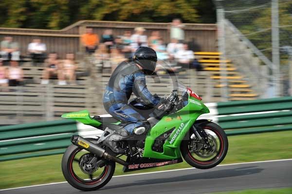 Motorcycle action photographs;Trackday digital images;cadwell;cadwell park photographs;event digital images;eventdigitalimages;motor racing louth lincolnshire;no limits trackdays;peter wileman photography;trackday;trackday photos