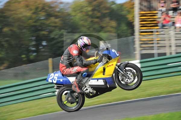 Motorcycle action photographs;Trackday digital images;cadwell;cadwell park photographs;event digital images;eventdigitalimages;motor racing louth lincolnshire;no limits trackdays;peter wileman photography;trackday;trackday photos