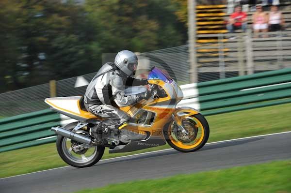 Motorcycle action photographs;Trackday digital images;cadwell;cadwell park photographs;event digital images;eventdigitalimages;motor racing louth lincolnshire;no limits trackdays;peter wileman photography;trackday;trackday photos