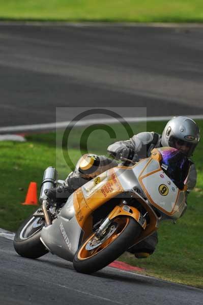 Motorcycle action photographs;Trackday digital images;cadwell;cadwell park photographs;event digital images;eventdigitalimages;motor racing louth lincolnshire;no limits trackdays;peter wileman photography;trackday;trackday photos