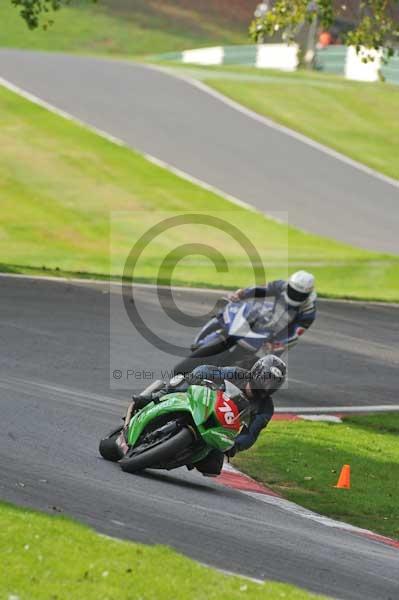 Motorcycle action photographs;Trackday digital images;cadwell;cadwell park photographs;event digital images;eventdigitalimages;motor racing louth lincolnshire;no limits trackdays;peter wileman photography;trackday;trackday photos