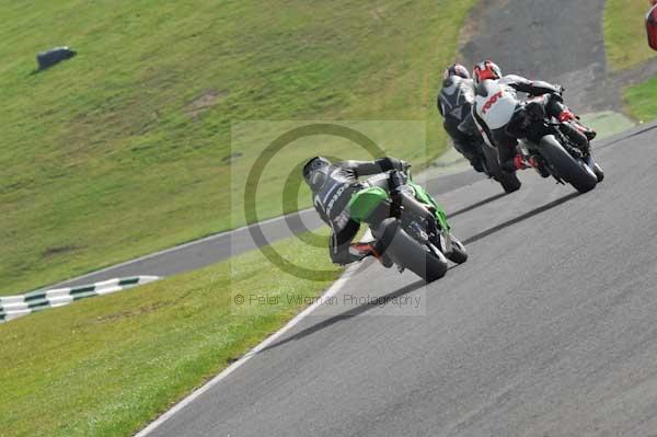 Motorcycle action photographs;Trackday digital images;cadwell;cadwell park photographs;event digital images;eventdigitalimages;motor racing louth lincolnshire;no limits trackdays;peter wileman photography;trackday;trackday photos