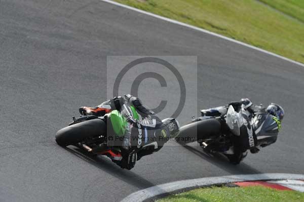 Motorcycle action photographs;Trackday digital images;cadwell;cadwell park photographs;event digital images;eventdigitalimages;motor racing louth lincolnshire;no limits trackdays;peter wileman photography;trackday;trackday photos
