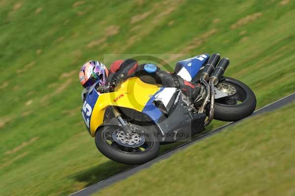 Motorcycle action photographs;Trackday digital images;cadwell;cadwell park photographs;event digital images;eventdigitalimages;motor racing louth lincolnshire;no limits trackdays;peter wileman photography;trackday;trackday photos