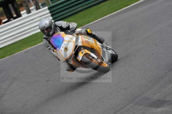 Motorcycle action photographs;Trackday digital images;cadwell;cadwell park photographs;event digital images;eventdigitalimages;motor racing louth lincolnshire;no limits trackdays;peter wileman photography;trackday;trackday photos