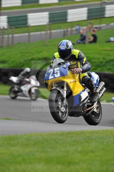 Motorcycle action photographs;Trackday digital images;cadwell;cadwell park photographs;event digital images;eventdigitalimages;motor racing louth lincolnshire;no limits trackdays;peter wileman photography;trackday;trackday photos
