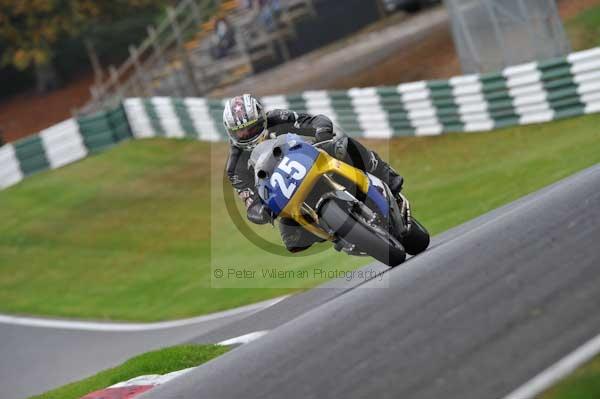 Motorcycle action photographs;Trackday digital images;cadwell;cadwell park photographs;event digital images;eventdigitalimages;motor racing louth lincolnshire;no limits trackdays;peter wileman photography;trackday;trackday photos