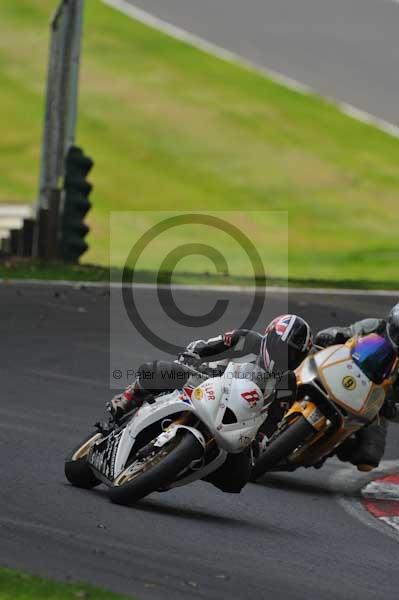 Motorcycle action photographs;Trackday digital images;cadwell;cadwell park photographs;event digital images;eventdigitalimages;motor racing louth lincolnshire;no limits trackdays;peter wileman photography;trackday;trackday photos