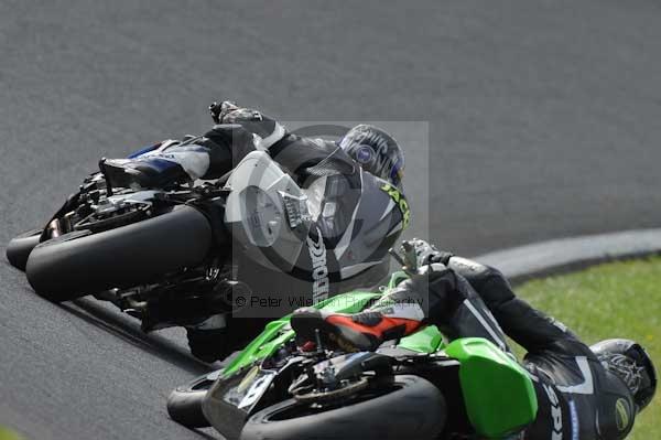 Motorcycle action photographs;Trackday digital images;cadwell;cadwell park photographs;event digital images;eventdigitalimages;motor racing louth lincolnshire;no limits trackdays;peter wileman photography;trackday;trackday photos