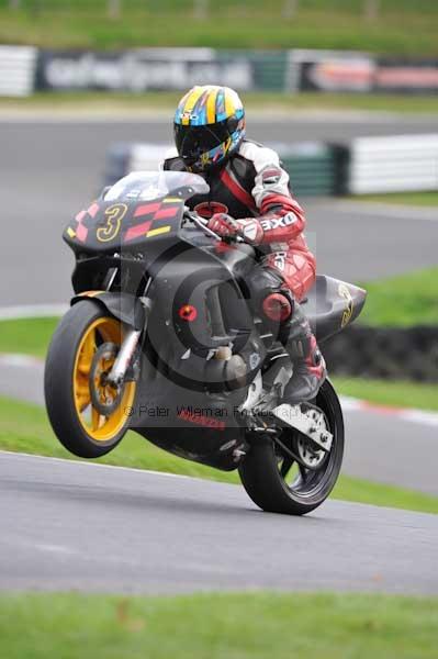 Motorcycle action photographs;Trackday digital images;cadwell;cadwell park photographs;event digital images;eventdigitalimages;motor racing louth lincolnshire;no limits trackdays;peter wileman photography;trackday;trackday photos