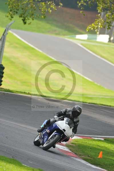 Motorcycle action photographs;Trackday digital images;cadwell;cadwell park photographs;event digital images;eventdigitalimages;motor racing louth lincolnshire;no limits trackdays;peter wileman photography;trackday;trackday photos