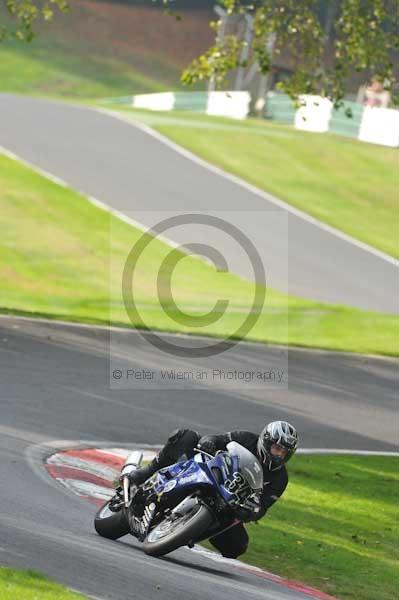 Motorcycle action photographs;Trackday digital images;cadwell;cadwell park photographs;event digital images;eventdigitalimages;motor racing louth lincolnshire;no limits trackdays;peter wileman photography;trackday;trackday photos