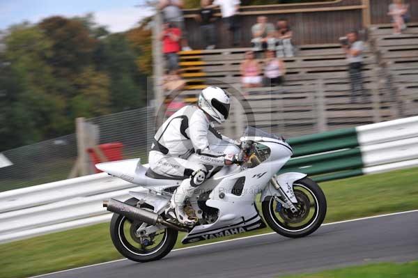 Motorcycle action photographs;Trackday digital images;cadwell;cadwell park photographs;event digital images;eventdigitalimages;motor racing louth lincolnshire;no limits trackdays;peter wileman photography;trackday;trackday photos