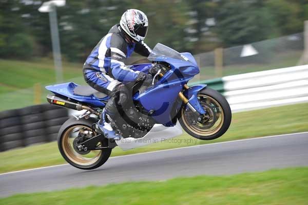 Motorcycle action photographs;Trackday digital images;cadwell;cadwell park photographs;event digital images;eventdigitalimages;motor racing louth lincolnshire;no limits trackdays;peter wileman photography;trackday;trackday photos