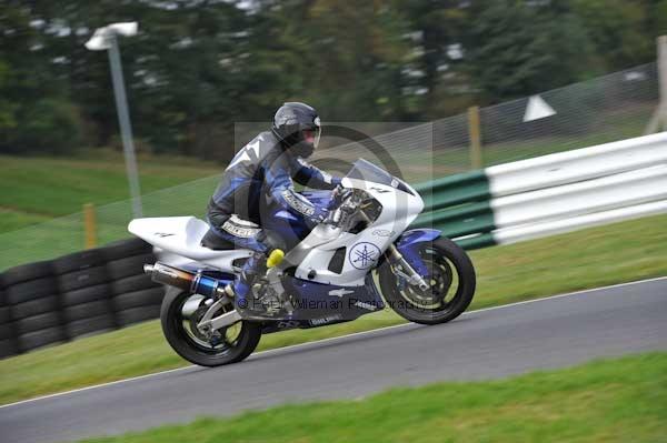 Motorcycle action photographs;Trackday digital images;cadwell;cadwell park photographs;event digital images;eventdigitalimages;motor racing louth lincolnshire;no limits trackdays;peter wileman photography;trackday;trackday photos