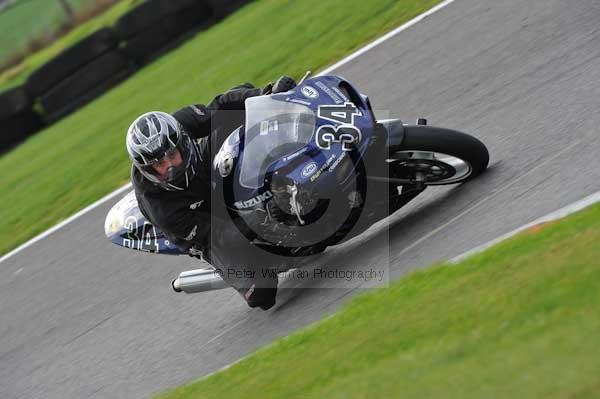 Motorcycle action photographs;Trackday digital images;cadwell;cadwell park photographs;event digital images;eventdigitalimages;motor racing louth lincolnshire;no limits trackdays;peter wileman photography;trackday;trackday photos