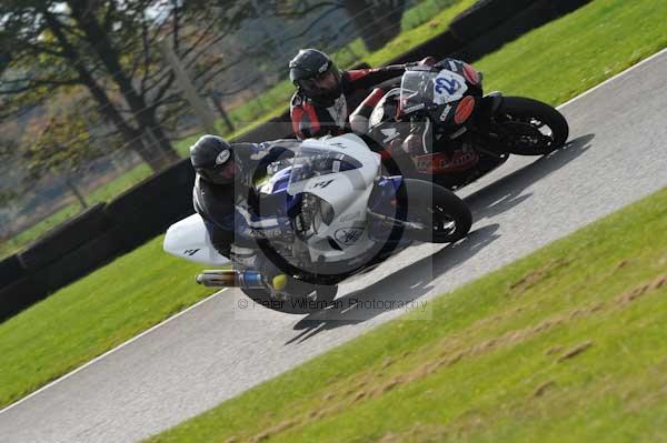 Motorcycle action photographs;Trackday digital images;cadwell;cadwell park photographs;event digital images;eventdigitalimages;motor racing louth lincolnshire;no limits trackdays;peter wileman photography;trackday;trackday photos