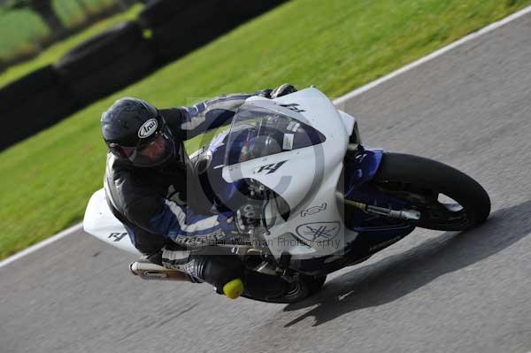 Motorcycle action photographs;Trackday digital images;cadwell;cadwell park photographs;event digital images;eventdigitalimages;motor racing louth lincolnshire;no limits trackdays;peter wileman photography;trackday;trackday photos